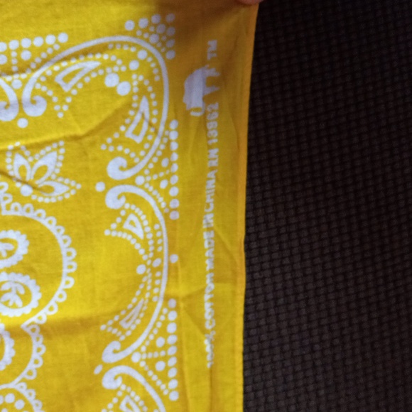 Handkerchief lot of 4, cotton and polyester yellow, blue, light blue 20x20 - Picture 2 of 7